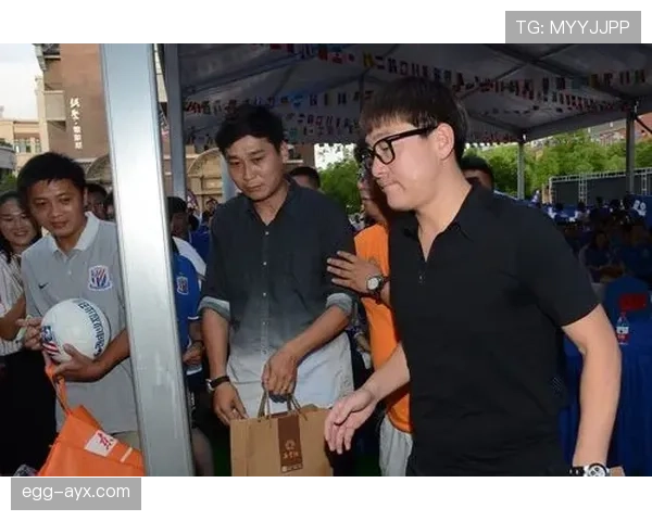 迈克·杰克逊助力英超新秀崭露头角，联赛竞争力显著提升