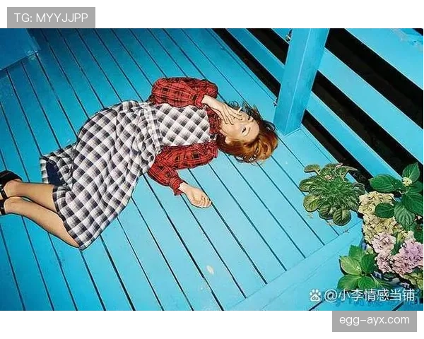 史梦瑶这日常真敢花，衣柜堆满还想买，普通人看着想哭